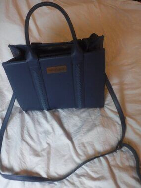 Wrangler Womens Shoulder tote Faux Leather Purse Blue Pre Owned